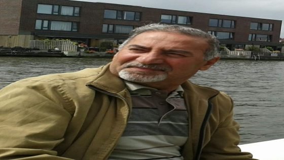 مسرحية بلا مخرج