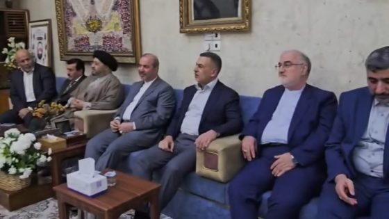 وفد دبلوماسي يزور مقر إقامة زعيم الطائفة الشيخية في العراق بحضور العيداني 