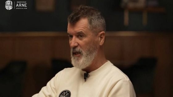 روي كين عن توتنهام: أكثر ما يغضبني هو رؤية اللاعبين يقومون بالتصفيق لبعضهم لمجرد أنهم أخرجوا الكرة لركنية أو قاموا بتصدٍ عادية