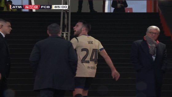 ايريك غارسيا بعد مباراة الامس شتم سيميوني بعد خروجه مطرودًا من الملعب.