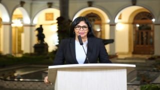 رئيسة فنزويلا المؤقتة: مادورو لا يزال الرئيس الشرعي للبلاد