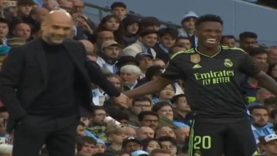 بيب غوارديولا عن قضية فيني: ليس مكان ميلادك أو لون بشرتك ما يجعلك أفضل أو أسوأ من الاخرين ، العنصرية متفشية في المجتمع ، وليست مقتصرة على كرة القدم.”