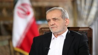 الرئيس الإيراني: العدو يسعى إلى خلق الاختلاف بيننا وبين الدول الأخرى