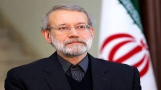 علي لاريجاني: مضيق هرمز إما أن يكون مضيق انفراج للجميع وإما أن يتحول إلى مضيق اختناق للحالمين بالحروب.