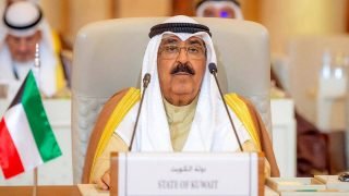أمير الكويت: المنطقة تشهد تصعيداً وتطورات متسارعة وقد وجهنا برفع مستوى الاستعداد.