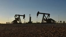 رويترز: ارتفاع العقود الآجلة لخام برنت بنسبة 5%