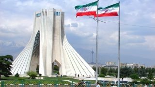 الخارجية الإيرانية: تفاهم جزئي مع واشنطن والخلاف مستمر حول ثلاث قضايا رئيسية