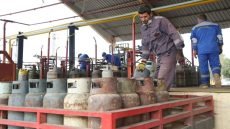 محافظة الأنبار تعتمد آلية جديدة لتوزيع غاز الطبخ لضمان العدالة وسرعة التجهيز