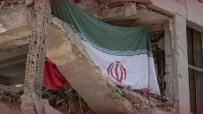 رويترز عن مسؤول امريكي: خطة إنهاء الأعمال القتالية في الشرق الأوسط يتعين الموافقة عليها اليوم الاثنين.