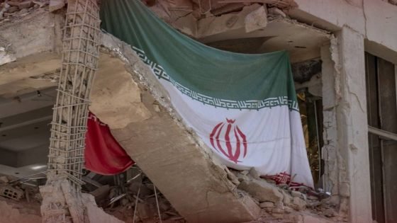 رويترز عن مسؤول امريكي: خطة إنهاء الأعمال القتالية في الشرق الأوسط يتعين الموافقة عليها اليوم الاثنين.