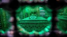 يصادف اليوم 18 شوال، ذكرى وفاة السيدة نرجس (عليها السلام) والدة الامام المهدي (عجل الله تعالى فرجه الشريف)