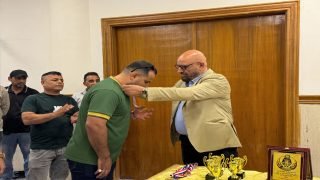 *طالب كلية الآداب بجامعة البصرة “أنور الربيعي” يتوج بطلاً لبطولة كرة المنضدة الطلابية*