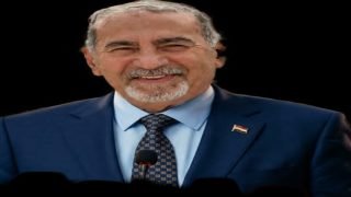تحت نظر رئيس الوزراء علي الزيدي، يبقى السؤال الثقافي الأكثر حضوراً بين الأدباء والفنانين: هل تتجرأ الحكومة هذه المرة على إخراج وزارة الثقافة والسياحة من دائرة المحاصصة، لتكون وزارة تُدار بعقل ثقافي حقيقي لا بتوازنات سياسية؟