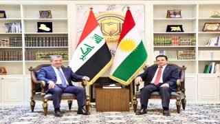 الأعرجي وبارزاني يؤكدان التعاون بين بغداد وأربيل وفق الدستور وتعزيز وحدة العراق واستقراره