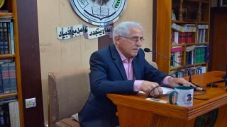 الروائي الدكتور جابر خليفة جابر في رابطة مصطفى جمال الدين الأدبية. . 