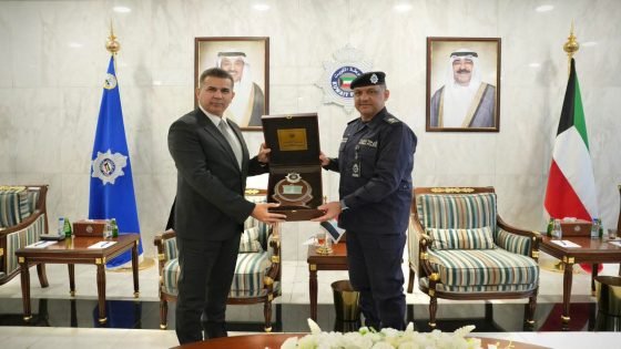 وكيل وزارة الداخلية الكويتية يستقبل وفداً عراقياً من مكتب القائد العام للقوات المسلحة لبحث ملفات التعاون المشترك