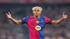 لاعب نادي برشلونة “رافينيا”: الإسباني لامين يامال الأحق بجائزة الكرة الذهبية.