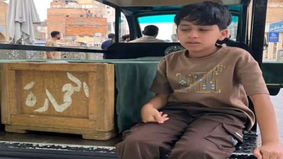 طفل ميسان أمام المشهد الأقسى.. علي حسن جاسم يحمل وجعاً أكبر من عمره